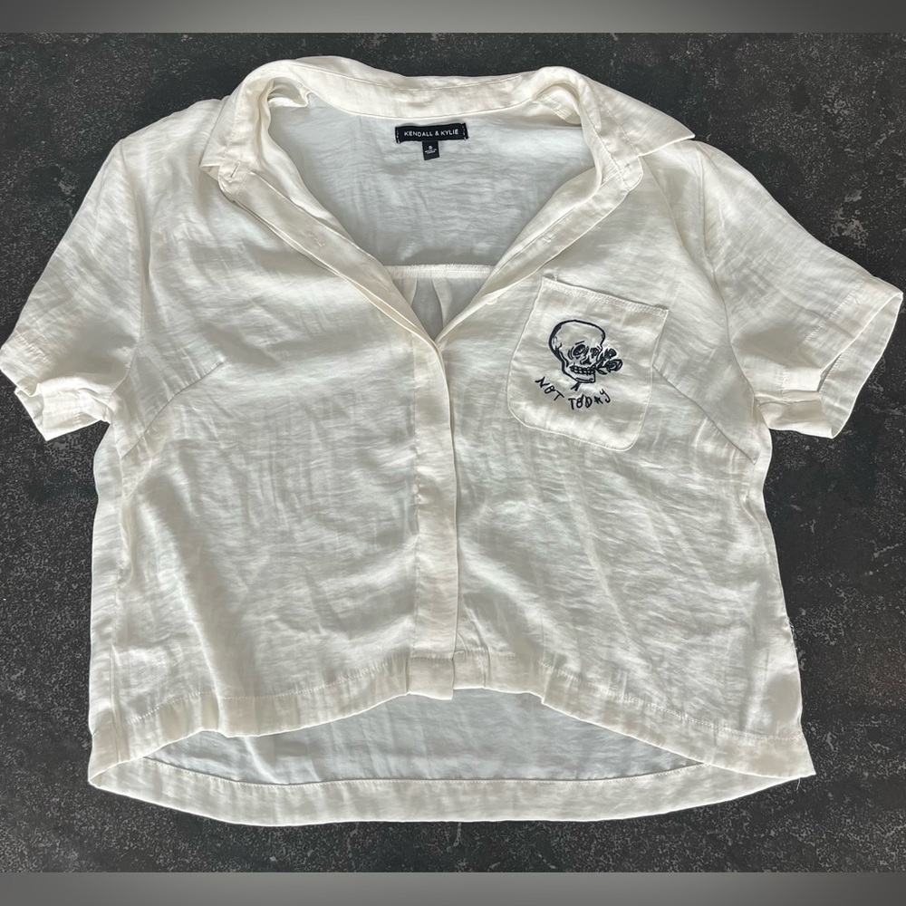 Kendall & Kylie White Button Down Shirt